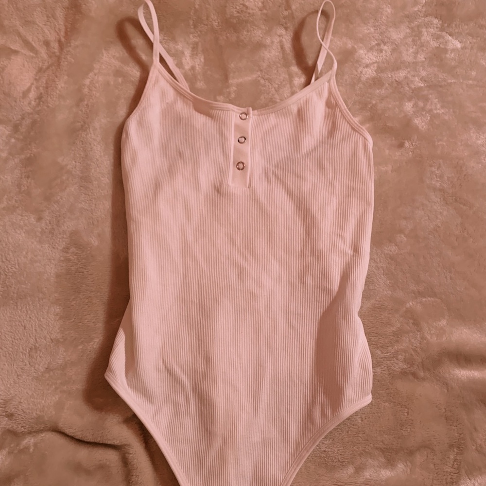 urban white bodysuit